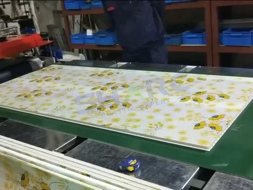 Printing-UV-coating-1727425541-1024x768